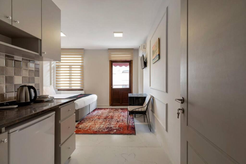 Apartament Cozy & Comfy Studio At Beyoglu - 44 *